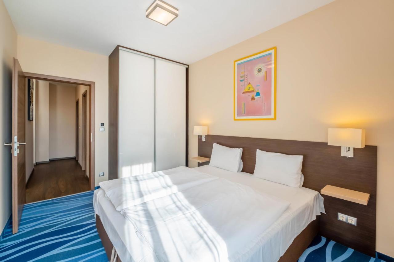 Mf Port Azur Wellness Apartments Шиофок Экстерьер фото