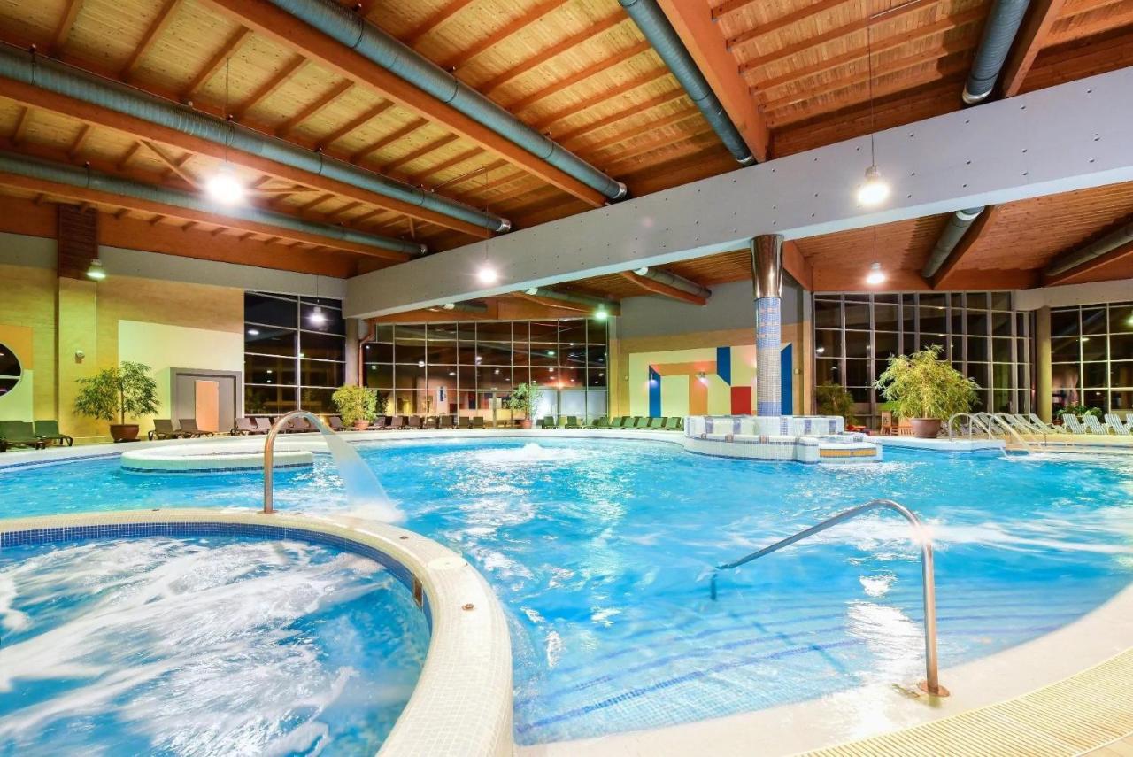 Mf Port Azur Wellness Apartments Шиофок Экстерьер фото