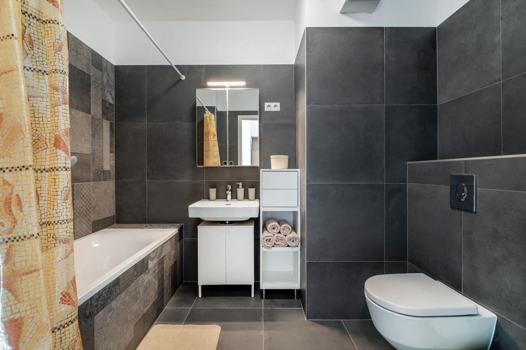 Mf Port Azur Wellness Apartments Шиофок Экстерьер фото